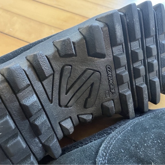 Salomon XT-6 Athletic Shoes